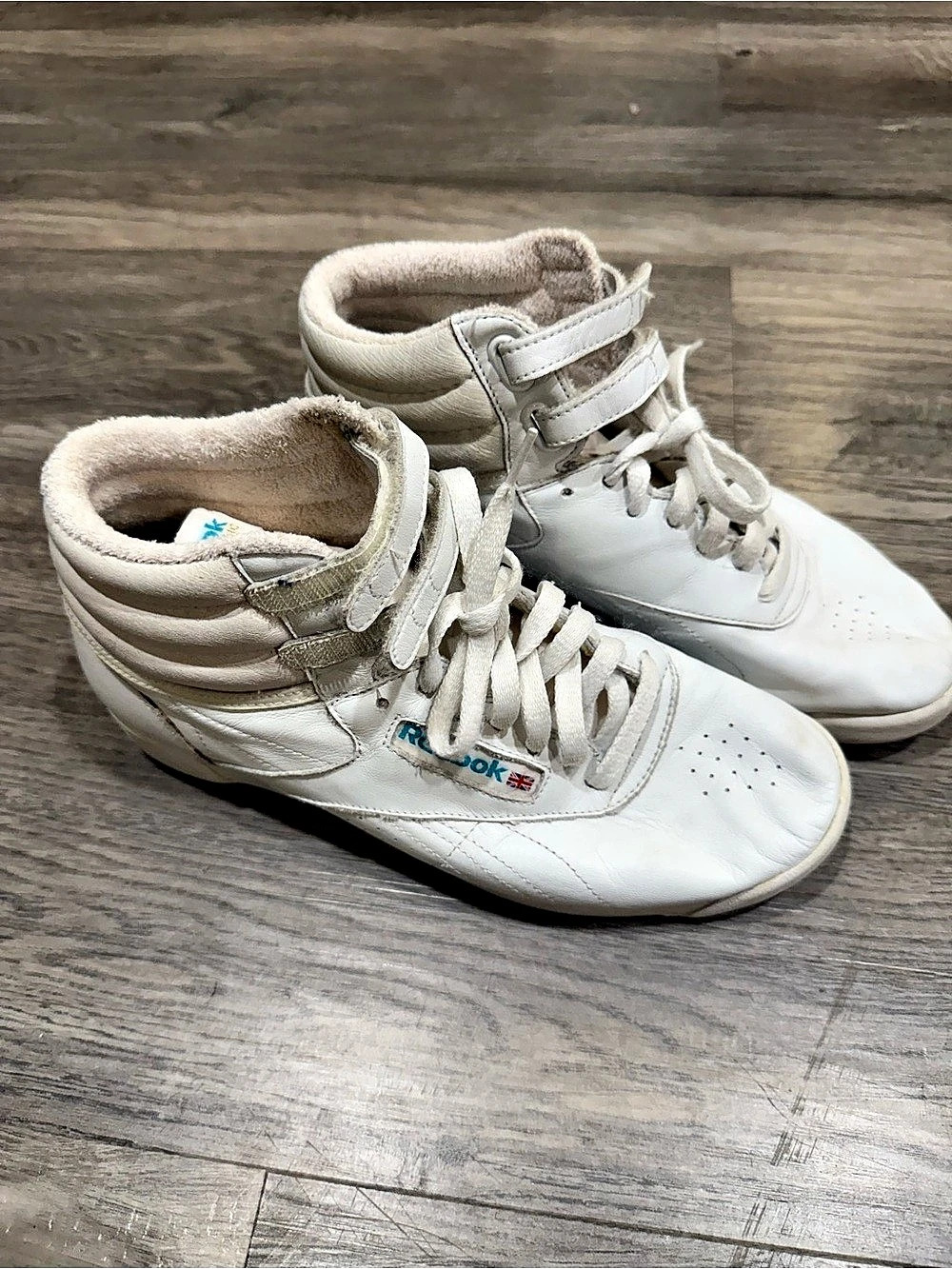 Vintage Reebok Freestyle Hi High Top Sneakers in White US 8